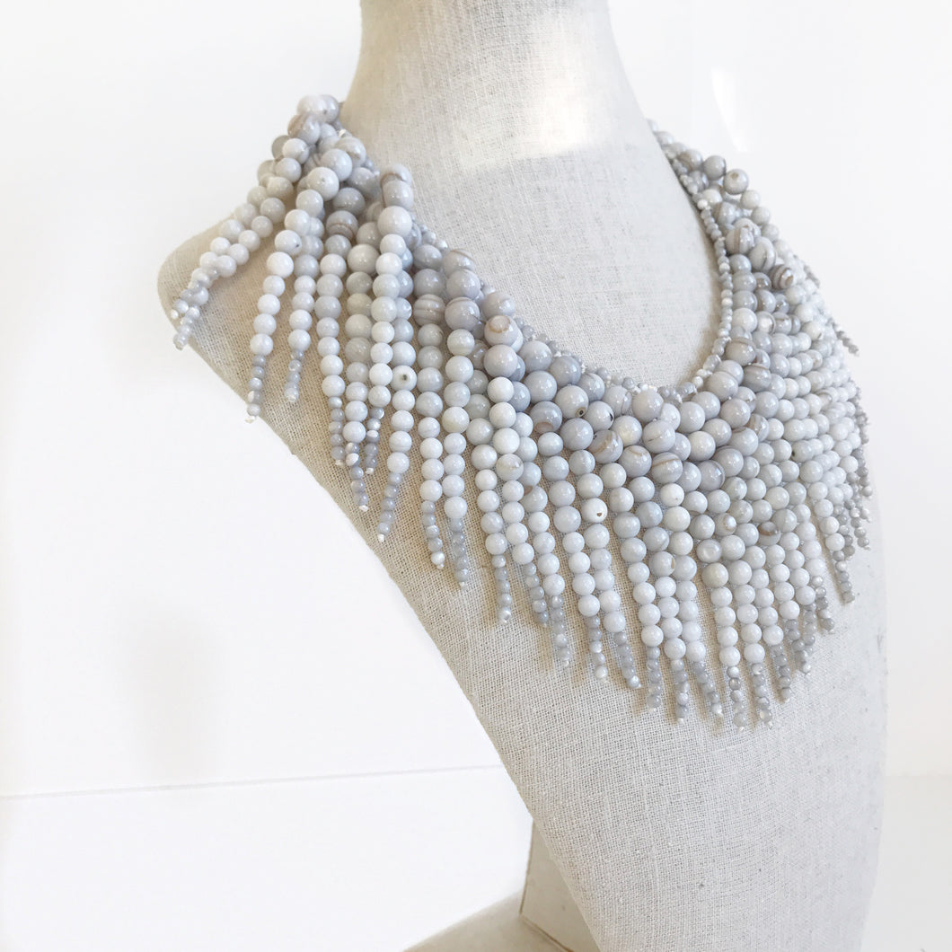 b'charmd  Albertine - Semi precious statement necklace with grey freshwater shells