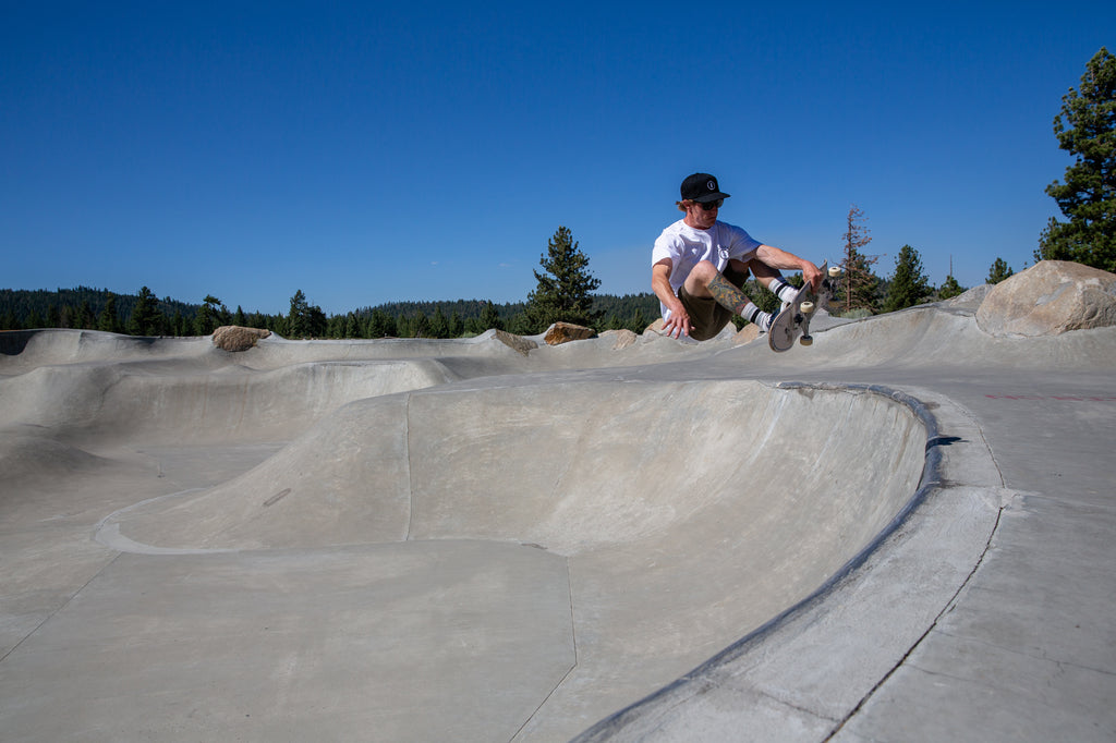 Tom Lippen skateboarding