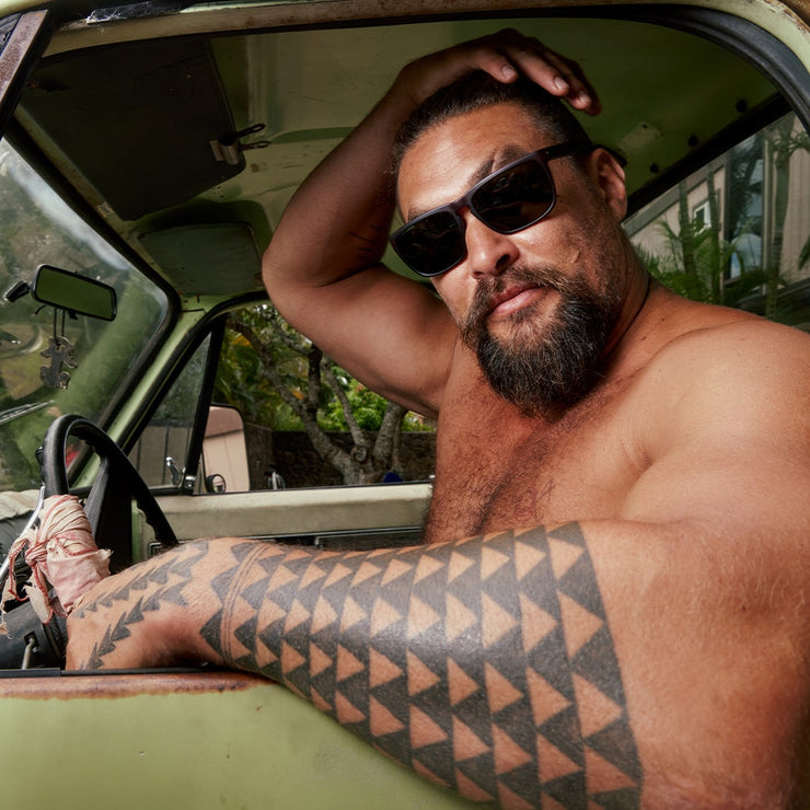 Jason Momoa debuts new head tattoo as he travels to New Zealand  Newshub