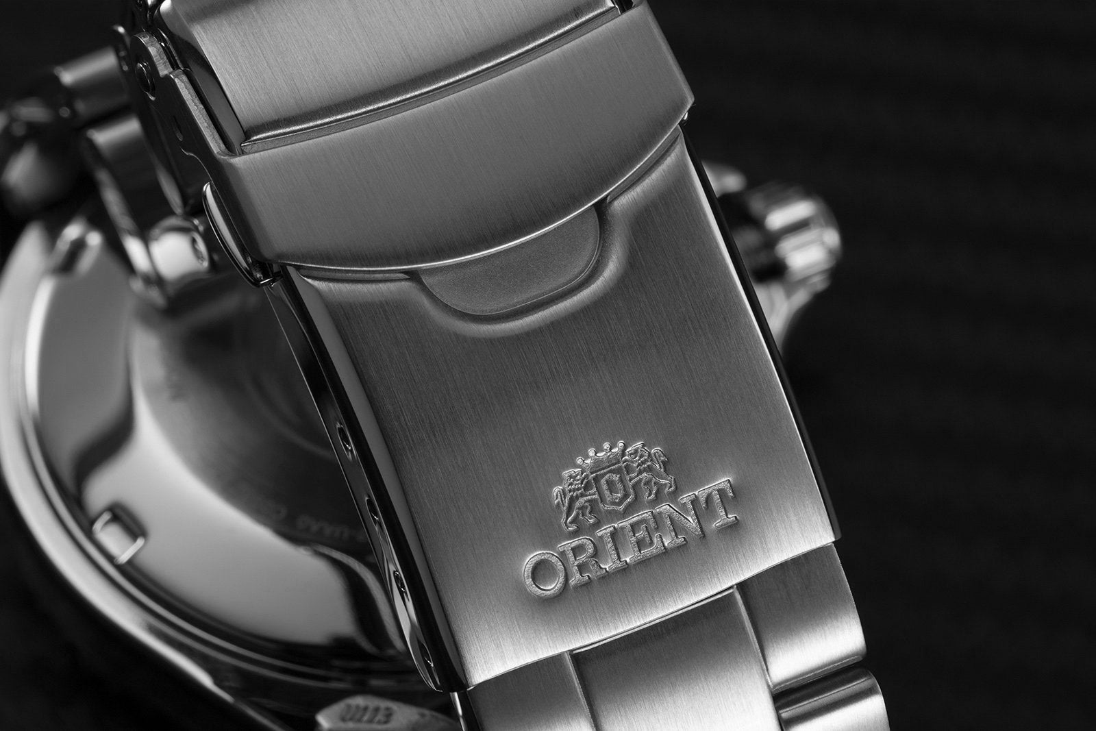 The Best Affordable Dive Watch  ORIENT KAMASU RA-AA0003R +