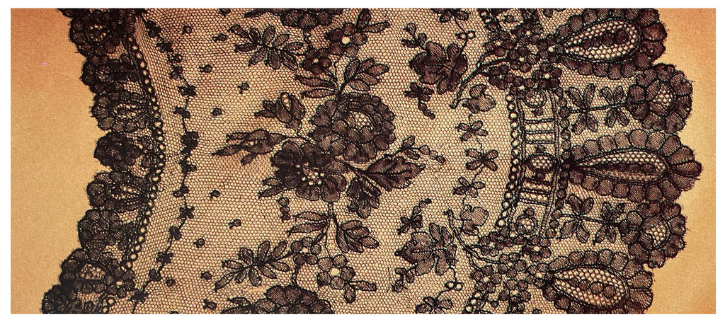 Black Chantilly lace stole from Bayeux, 1880.