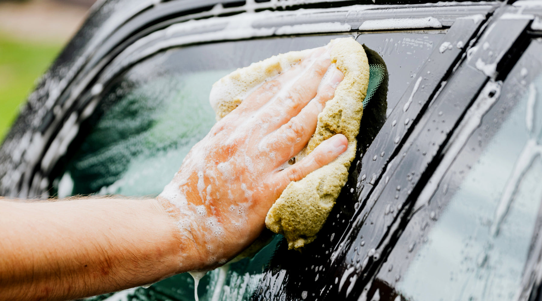 How to Clean your car windows 