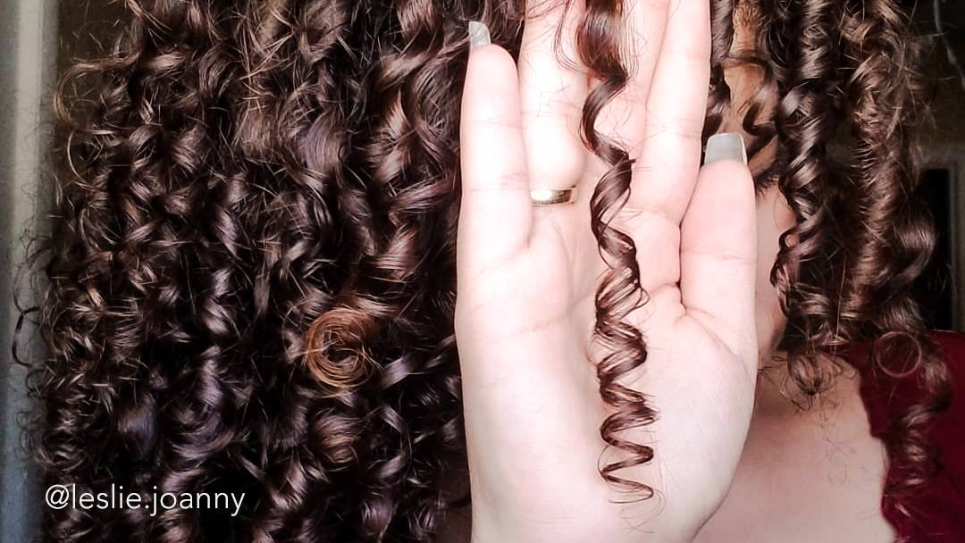 CurlPower Women switch from curly to straight hairstyles to test reactions