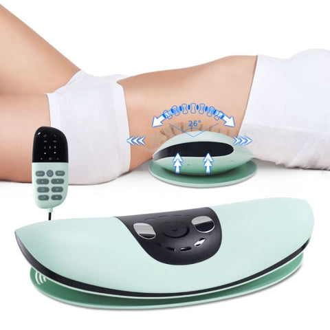 Femme utilisant un Appareil de Massage Vibrant pour le Dos Smart Lumbar Pro