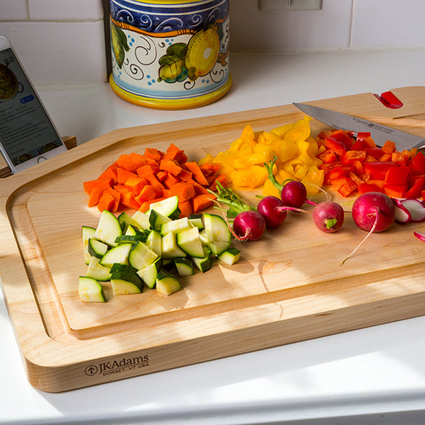 Welcome to our Home Maple Cutting Board – My Kitchen Adorned