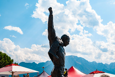 freddie mercury statue image by Noah Näf