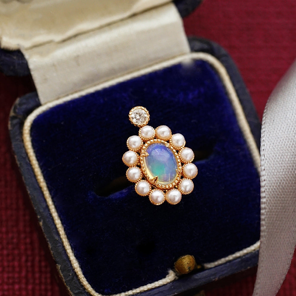 opal and pearl pendant