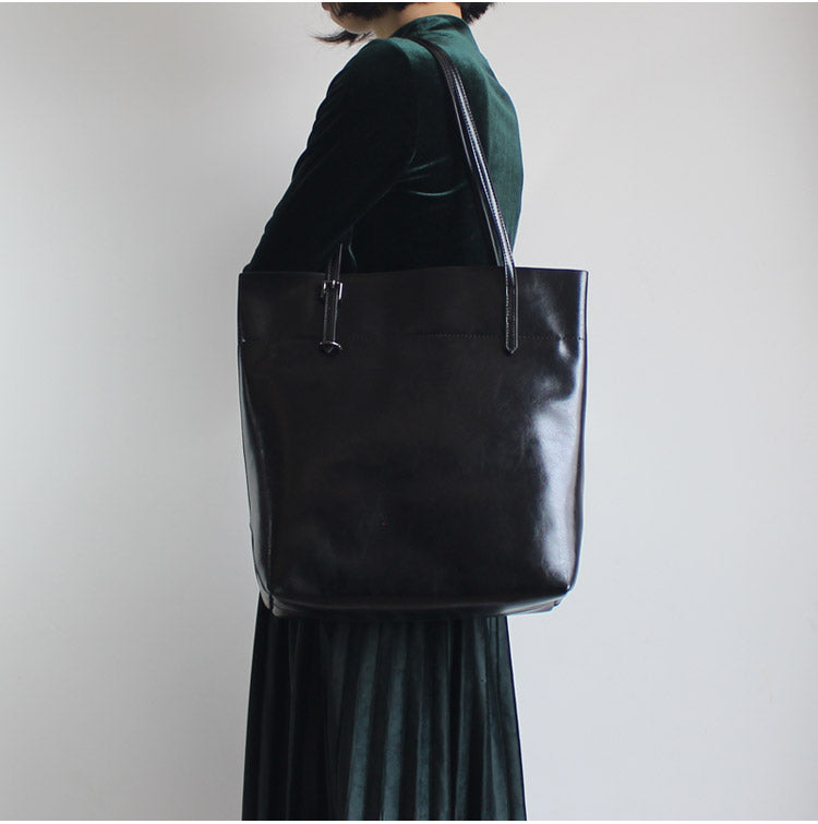 womens black leather tote bag