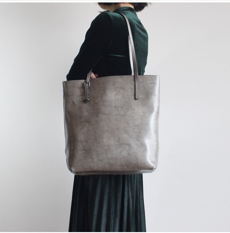 Leather tote bag grey