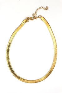 ELZA PLUS // The wide flat necklace