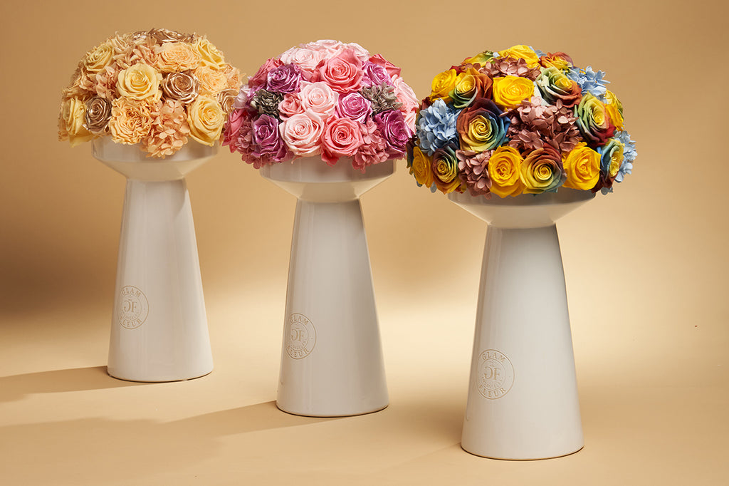 how to arrange 24 roses in a vase