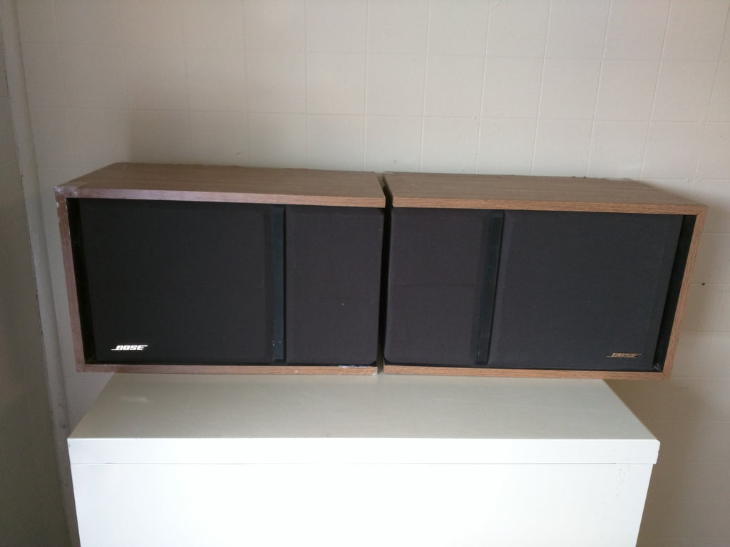 Bose 301 Series Iii Bookshelf Speakers Pair Working Corners Are As