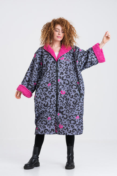 HEARTNICE Women's Silk Full-length Robe, Luxurious Satin Robes for Women  Soft Comfort Bridal Bathrobe Lightweight Robe(Black, S) at Amazon Women's  Clothing store