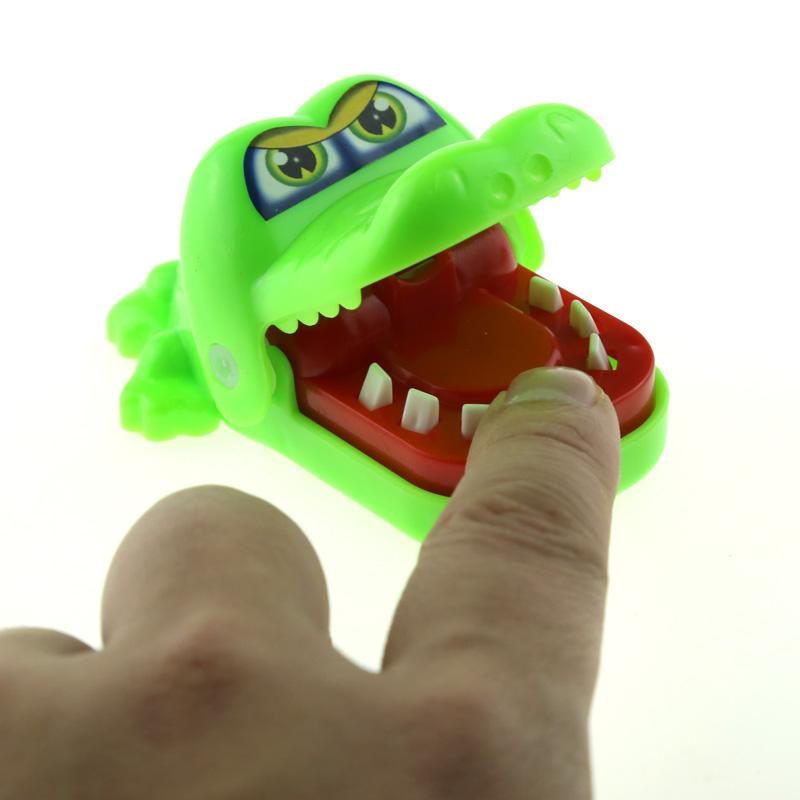 biting crocodile toy