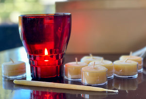 Garnet Deco Tealight Holder, 7 Tealights, Candle Lighter Gift Set - Golden Light Beeswax Candles