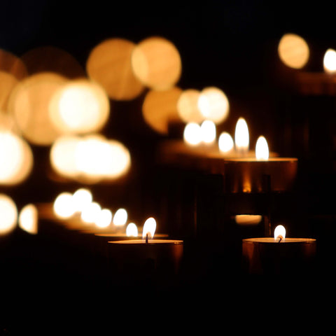 Candles around the world - Pexel image