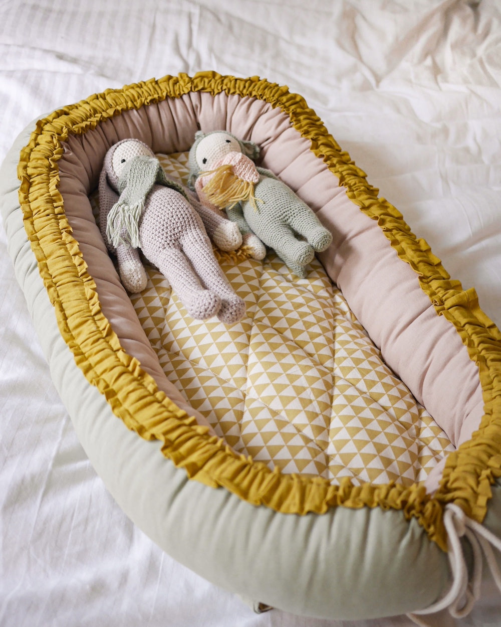 Make your own Baby nest! Step-by-step tutorial – Createaholic