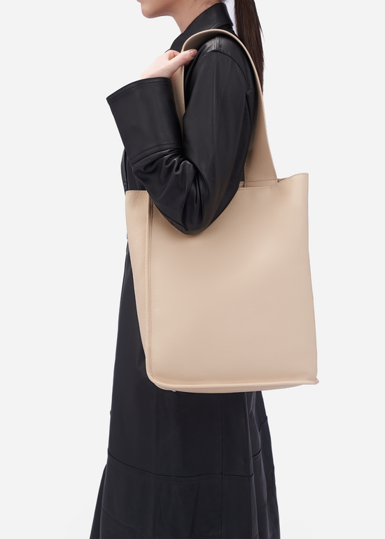 Gusset large pebble leather tote in fern - ro bags