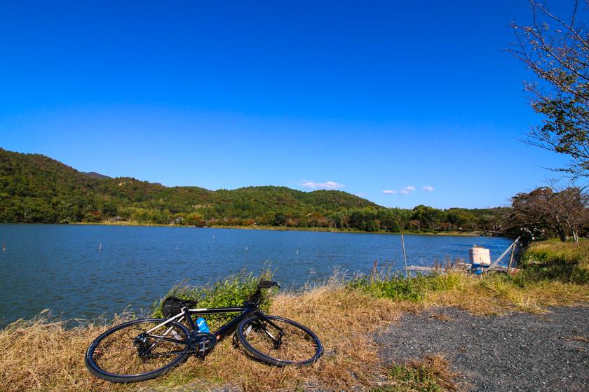 The lovely Hirosawa Pond on route 29 on our Kyoto Cycling route.