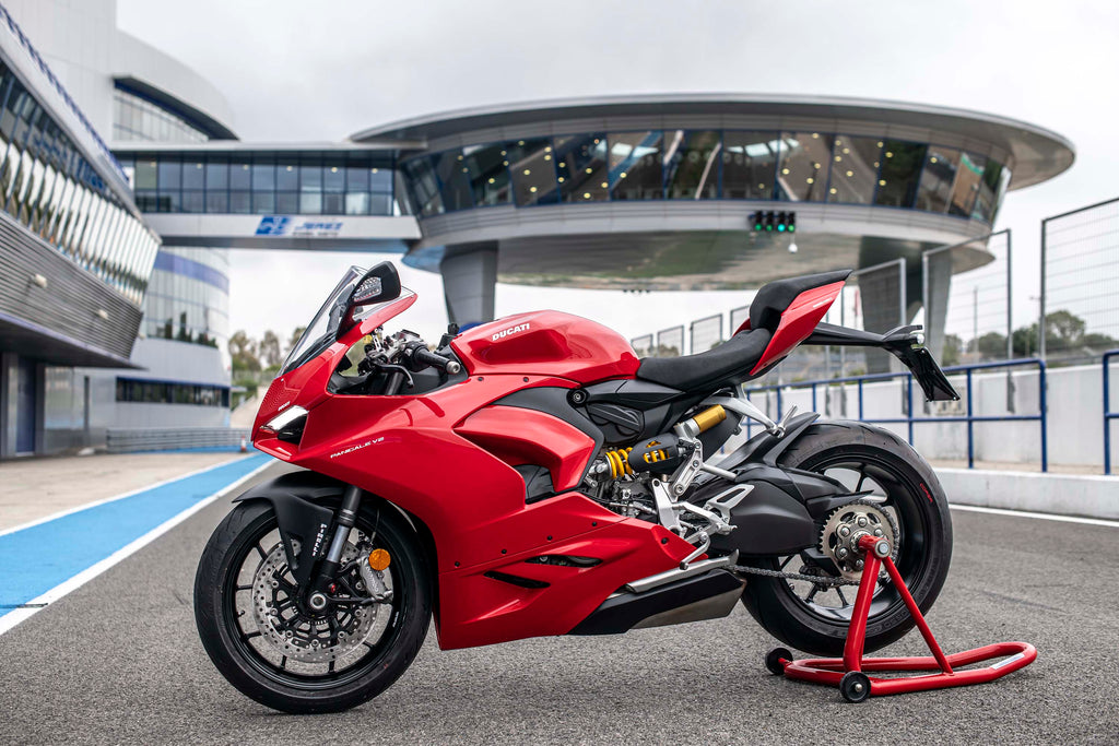 Ducati Panigale V2 Accessories Carbon CNC Racing Ducabike Evotech