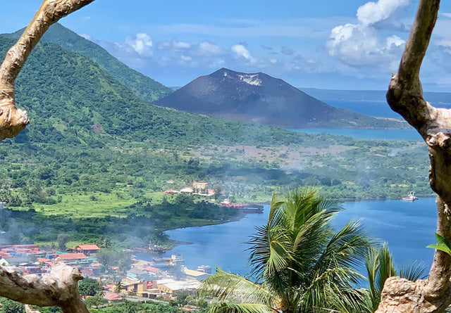 Papua New Guinea volcano