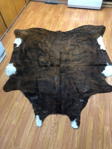 Experience the luxury of genuine cowhide rugs on the wall. Add warmth, style, and sophistication to your home decor effortlessly.