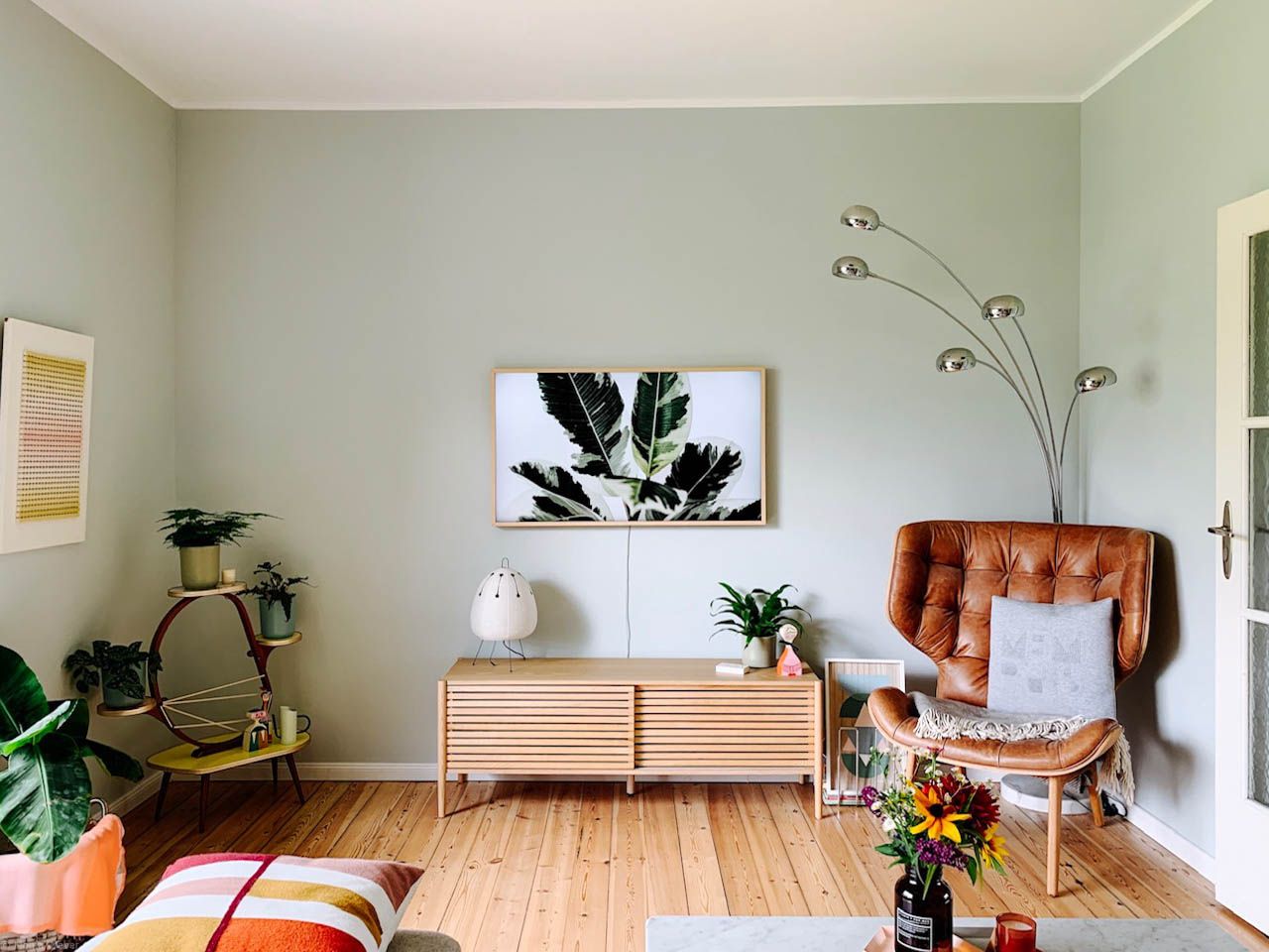 farbfreude: sarahs wohnzimmer in pastellgrün – kolorat