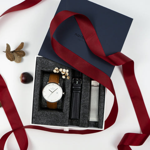 The Greatest Gift of All is the Gift of Giving, image of Nordgreen Gift Bundle open.