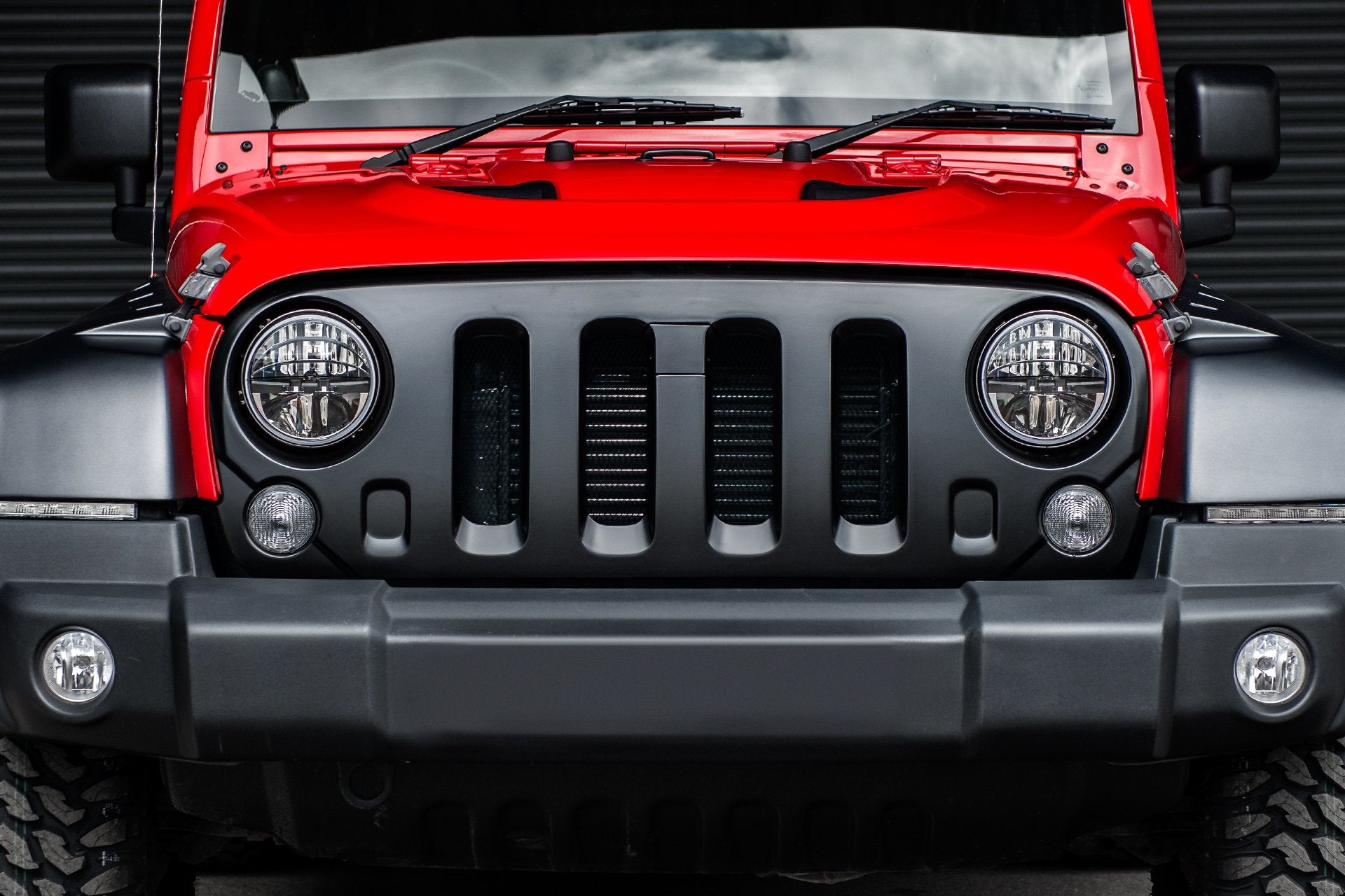 Jeep Wrangler | 4 Slot Front Grille | Chelsea Truck Co - Project Kahn