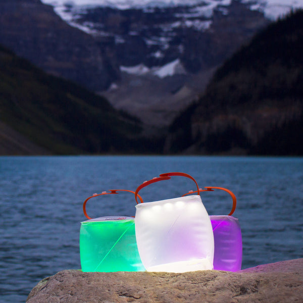 https://cdn.shopify.com/s/files/1/0027/6751/9859/products/xCjLmpkTFq4AXxBSDUsS_full_2017_03_05_PackLite_Spectra_USB-solar-inflatable-lantern-trio_SQUARE_grande.jpeg?v=1539793215