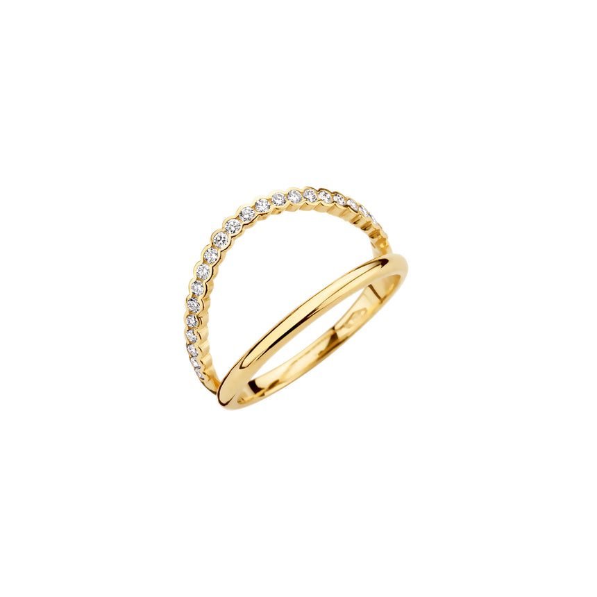 Lab Grown Diamond Rings Made with 18K Recycled Gold