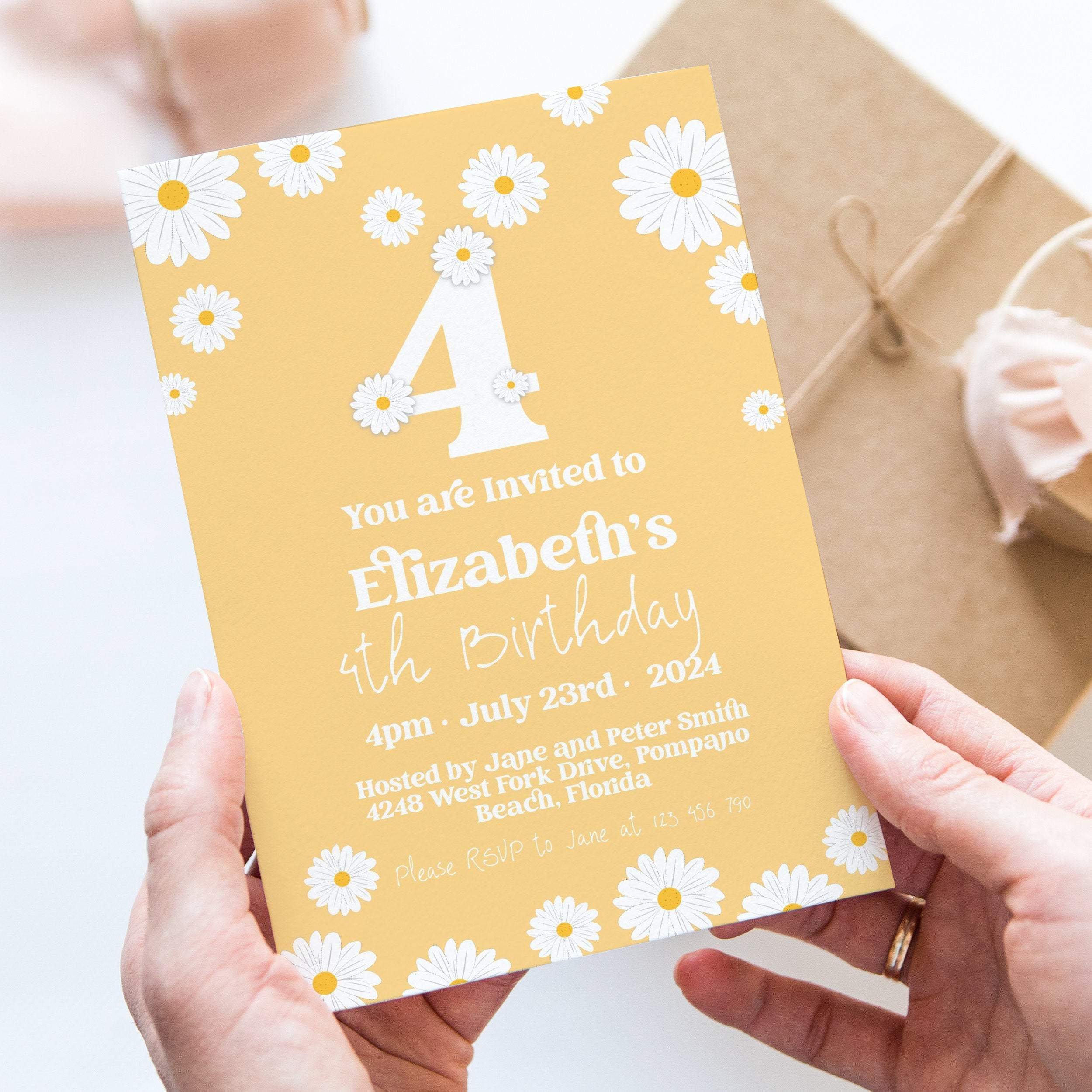 daisy-floral-wedding-invitation-vector-card-freevectors