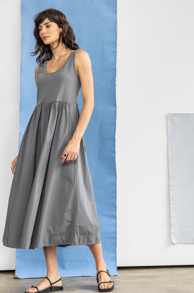 Spring Scoop Neck Pocketed Maxi Dress