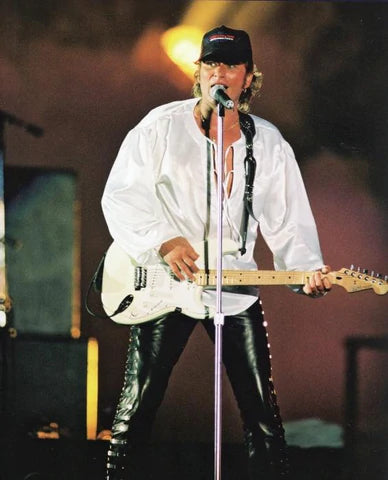 Guitare Fender Stratocaster blanche de Johnny Hallyday