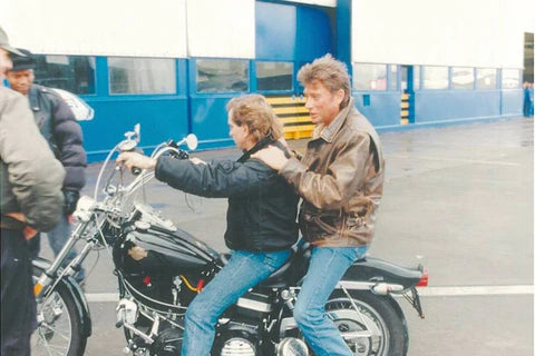 Johnny Hallyday et sa Wild Glide 85