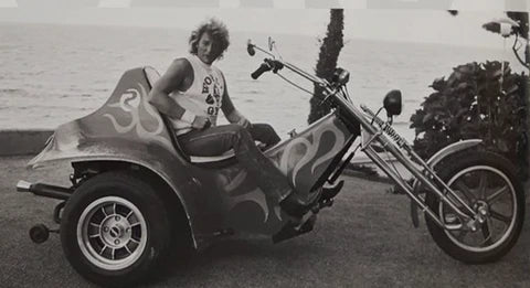 Johnny Hallyday et son Strike Moteur Volkswagen