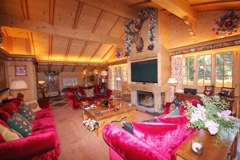 Le chalet de Johnny Hallyday à Gstaad en Suisse