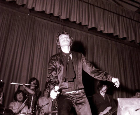 Tenue de scène de Johnny Hallyday lors de la tournée de 1970