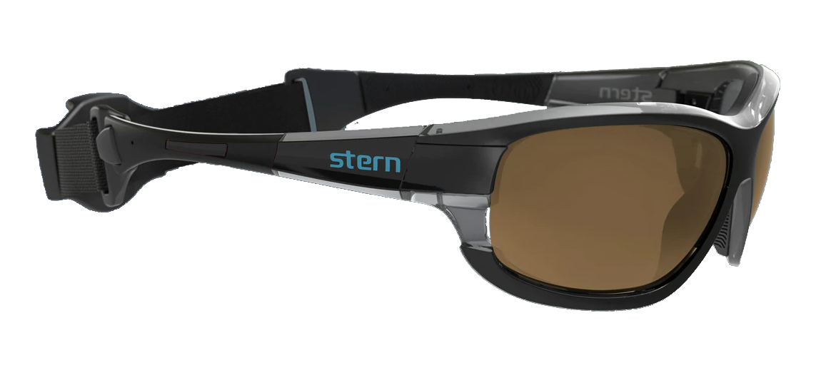 High performance polarized sunglasses for water related sports
