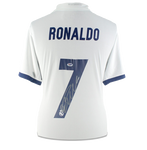 Maillot Domicile Real Madrid 2016-17 Dédicacé par <b>Cristiano Ronaldo</b>