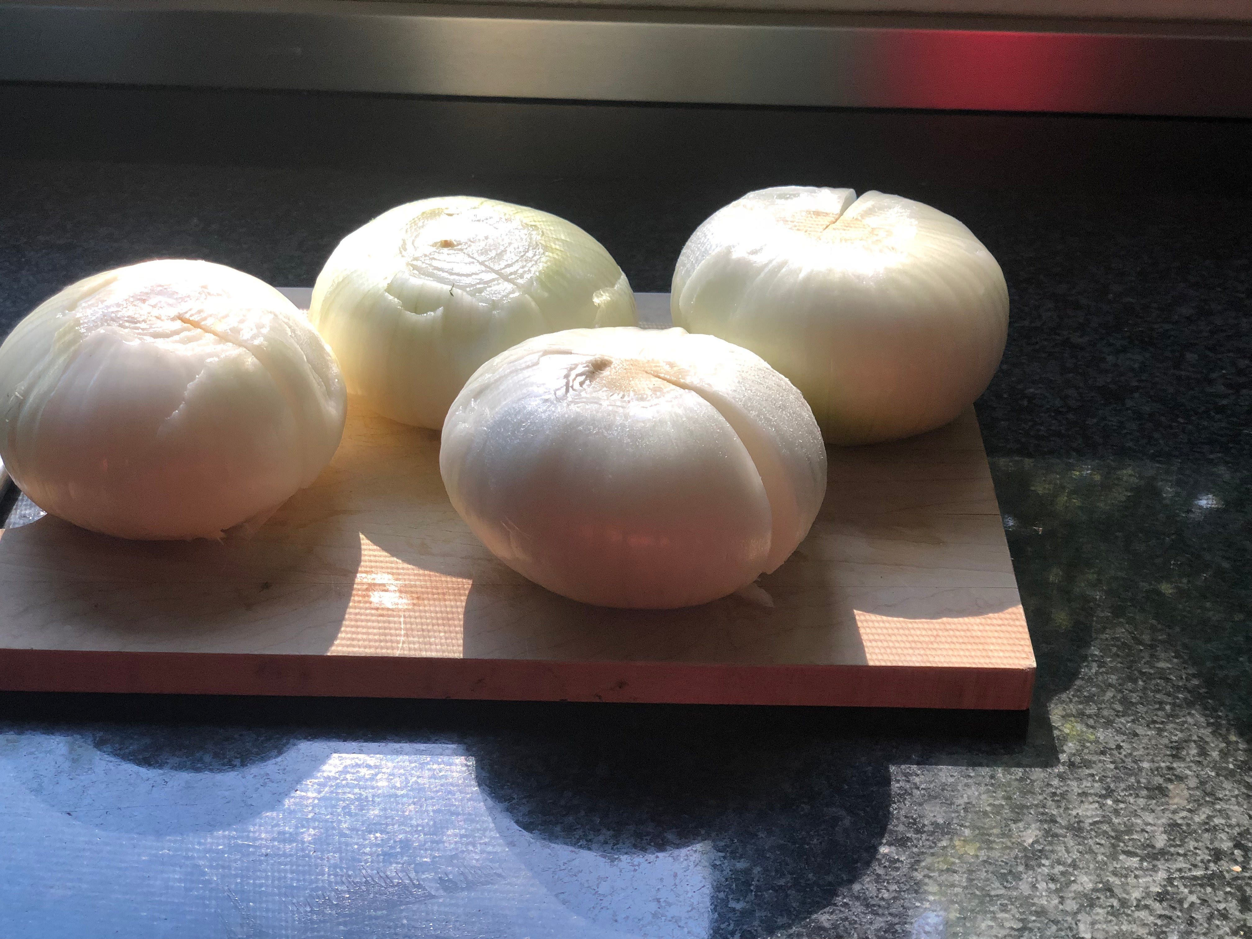 How to cut onion for stuffed onions