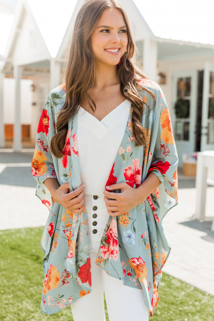 On The Move Gray Floral Kimono - Trendy Kimonos – Shop The Mint