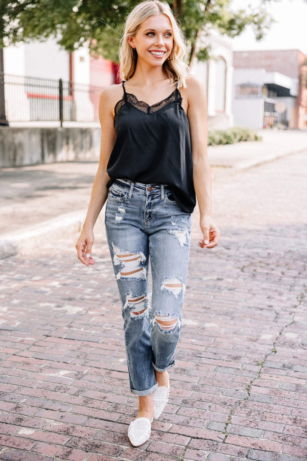 Falling For You Black Lace Trim Tank – Shop The Mint