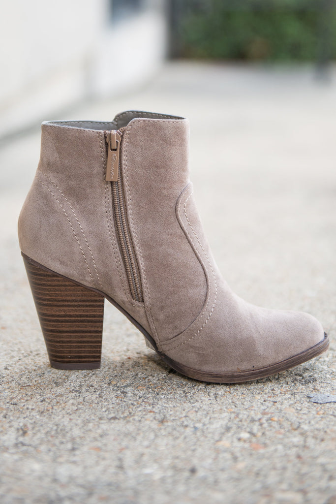 Tempting Trails Booties, Taupe – The Mint Julep Boutique