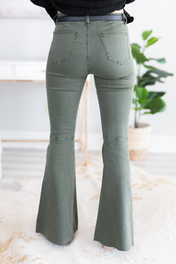 Trendy Retro Olive Green Bell Bottom Jeans - Pockets – The Mint Julep ...