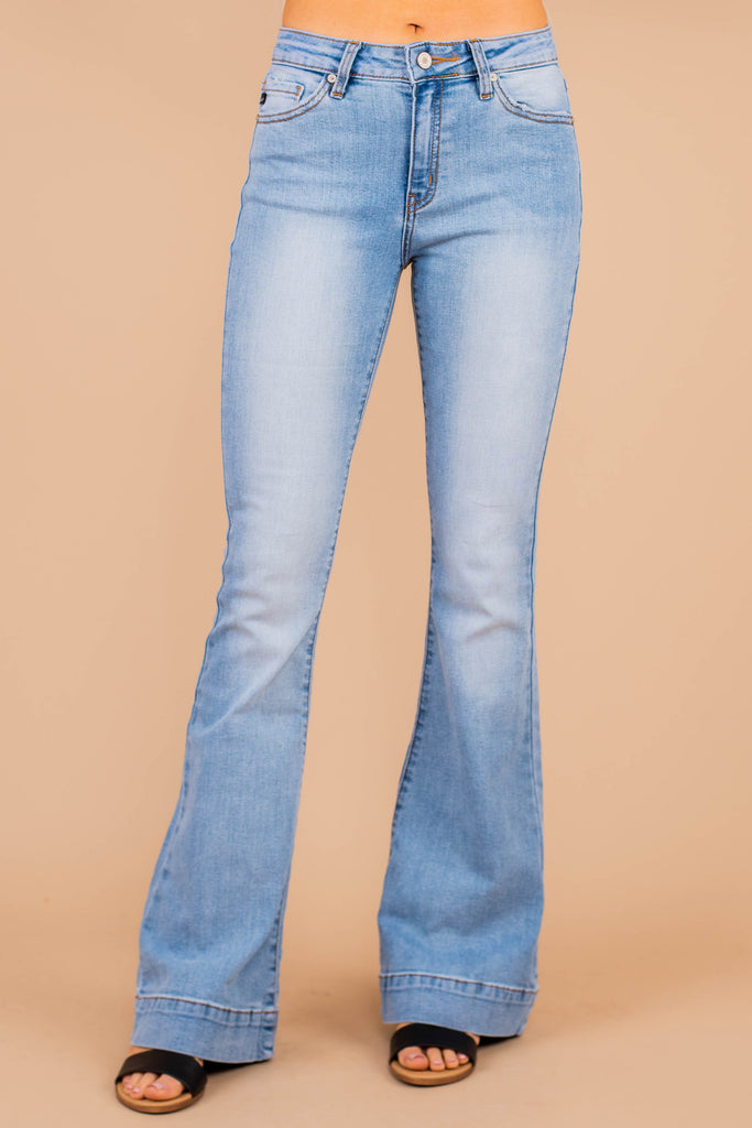 Vintage Retro Light Wash Flare Jeans - Wide Hem – Shop The Mint