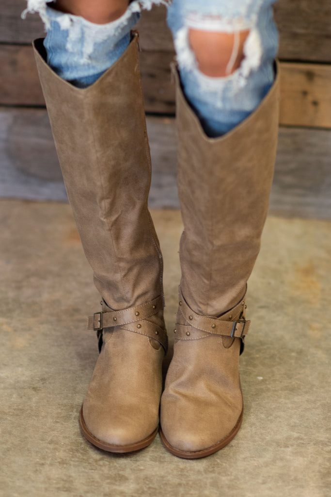 Get A Move On Boots, Taupe – The Mint Julep Boutique