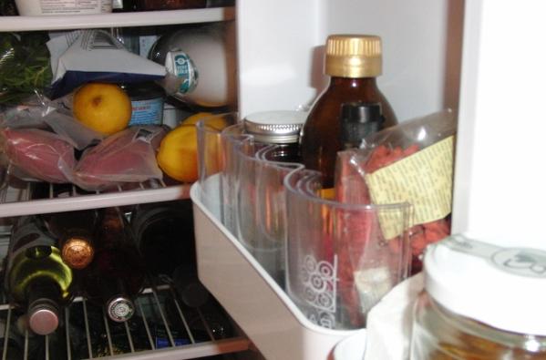 Wine rack in use in fridge door