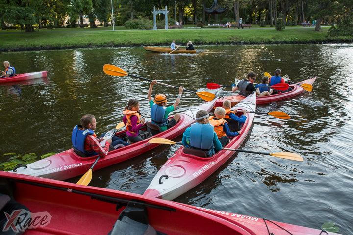 canoe-race