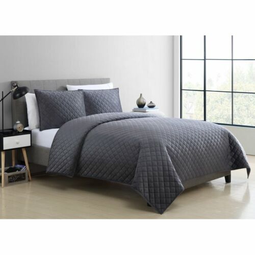 Image of VCNY Home Solid Mink Quilt Full/ Queen Grey